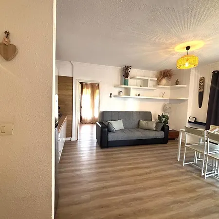 アパート Cristianos Pool & Sun ロスクリスティアーノス