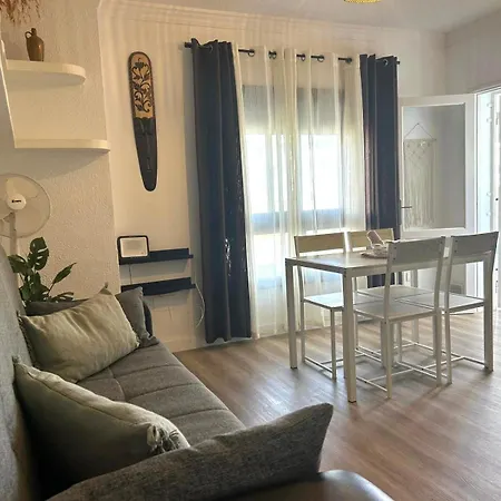 Cristianos Pool & Sun アパート